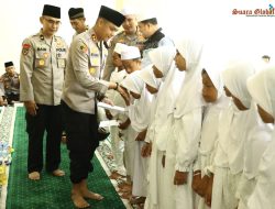 Polres Gresik Gelar Santunan Anak Yatim, Peringatan Isra Mikraj