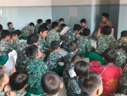 SDN Bringinbendo 2 Gelar Doa Bersama Untuk Ponpes Al-Khoziny Dalam Kegiatan “KITA”