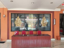 Kosong Glondang di Kantor Desa Semampirrejo Kecamatan Sambeng, Tak Ada Pelayanan di Jam Kerja