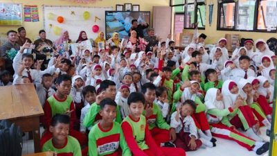 Hari Guru Nasional 2025 di SDN Kletek Penuh Haru, Nostalgia, dan Kejutan Penghargaan untuk Guru Hebat