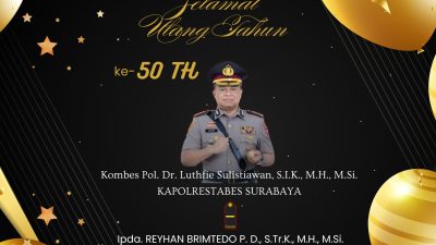 Kanit Pidek Polres Pelabuhan Tanjung Perak Mengucapkan Selamat Ulang Tahun kepada Bapak Kapolrestabes Surabaya
