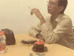 Obituari Adi Sutarwijono: Dari Ruang Redaksi hingga Menjadi Karib Wong Cilik Surabaya